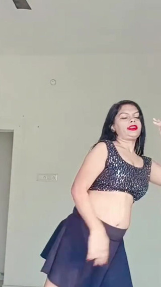 ملكة الرقص لدينا