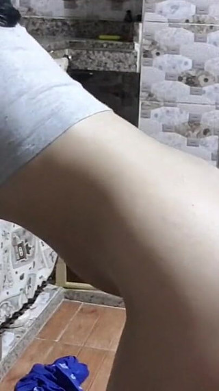 صوت واضح لصاحب الشقة في كاريا