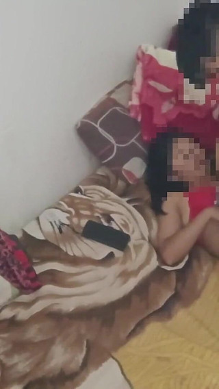 ليلة من الجنس العاطفي مع حبيبي بينما غادرت زوجتي المنزل