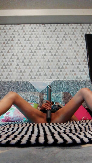 امرأة يستمني مع هيتاشي هائلة