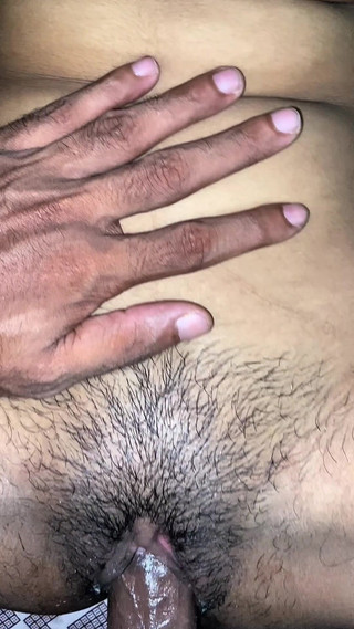 حقيقي الآسيوية ديشي زوجين في المنزل التبشيرية فيديو جنسي جديد