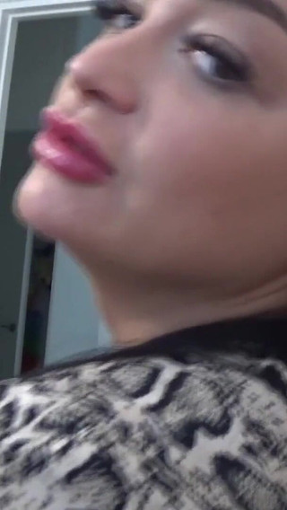 بي بي سي تضاجع زوجتي العربية قرنية أمامي وأنا أستمني